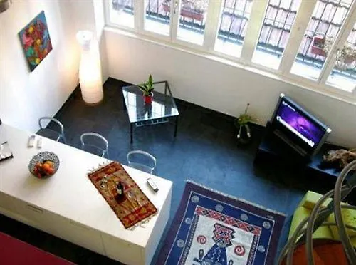 Isola Apartments Milano